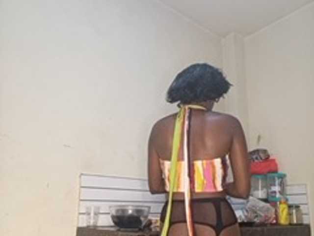 dreamyher live cam on BongaCams