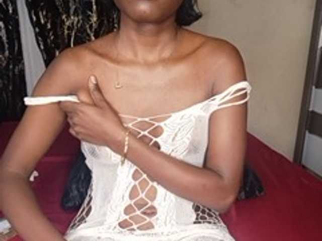 dreamyher live cam on BongaCams