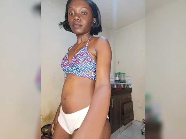 dreamyher live webcam show