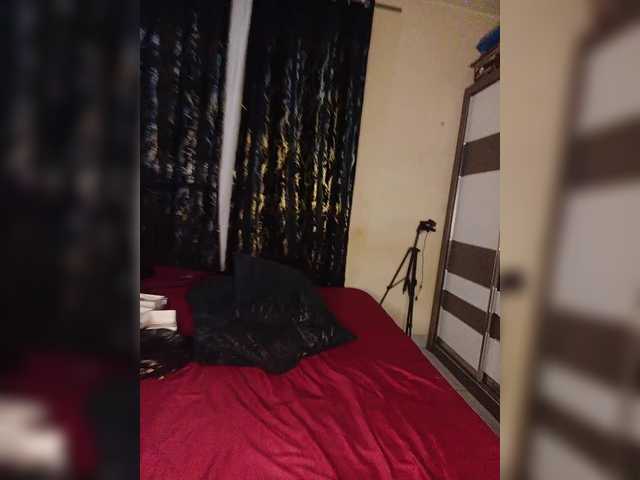 dreamyher live cam on BongaCams