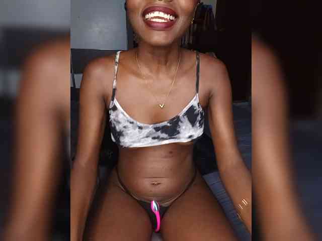 dreamyher webcam
