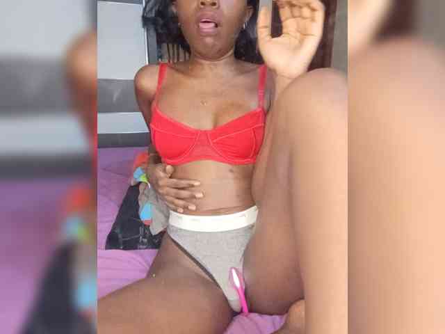 dreamyher webcam