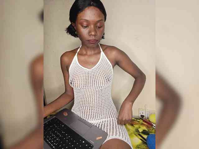 dreamyher webcam