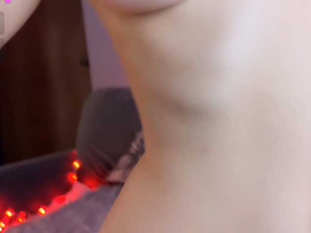 angelscrying live cam on BongaCams