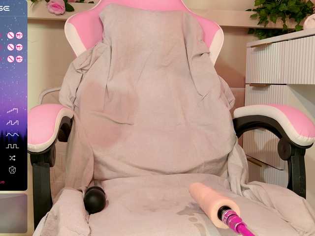  LeonaEviann chat room