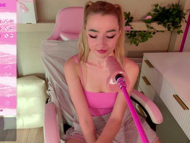LeonaEviann — live female cam
