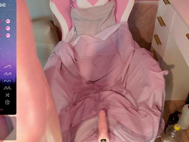 Preview of leonaeviann