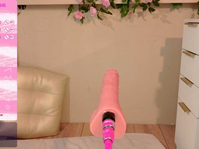 LeonaEviann live cam on BongaCams