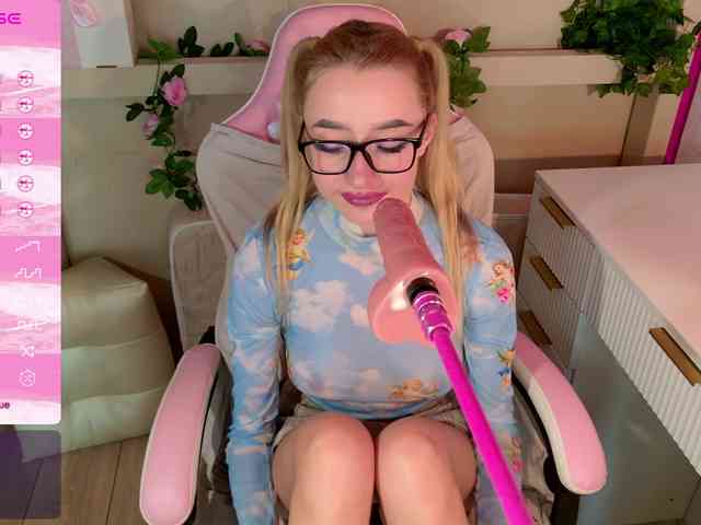 LeonaEviann