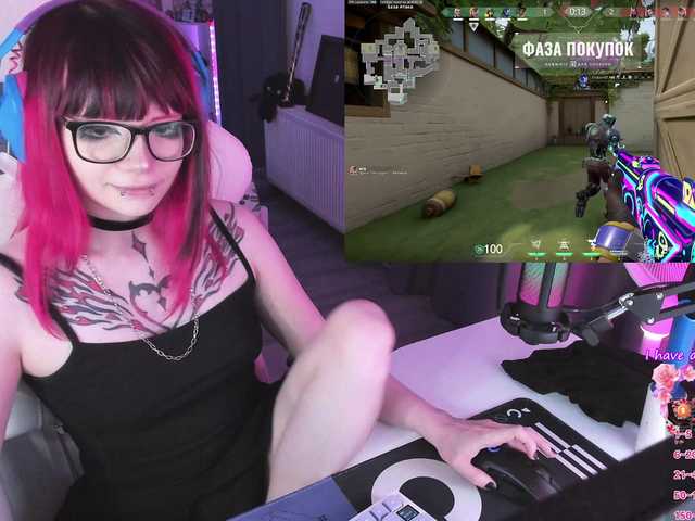 Yumi-Youkai live cam on BongaCams