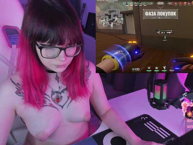 Yumi-Youkai live cam on BongaCams