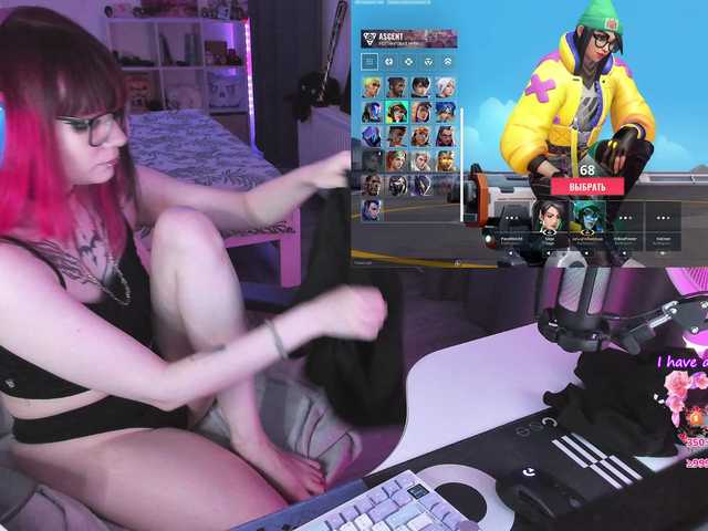 Yumi-Youkai live cam on BongaCams