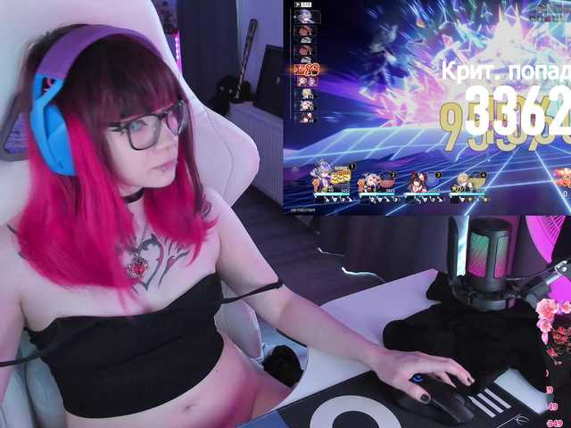 Yumi-Youkai live cam on BongaCams