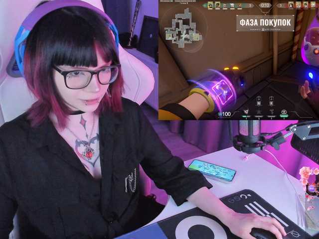 Yumi-Youkai live cam on BongaCams