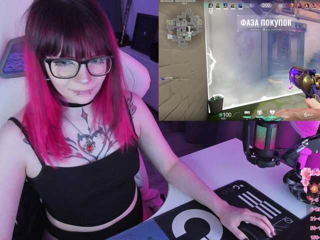 Yumi-Youkai live cam on BongaCams
