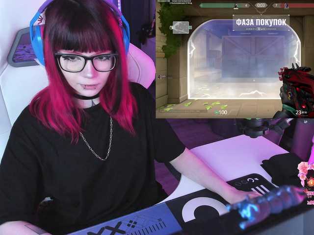 Yumi-Youkai live cam on BongaCams
