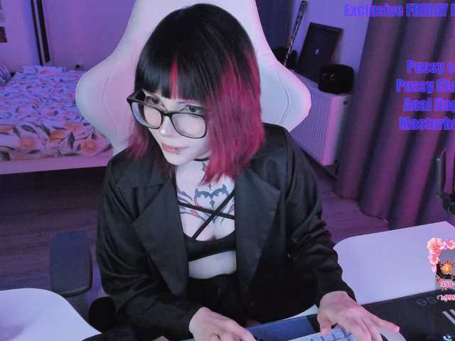 Yumi-Youkai live cam on BongaCams