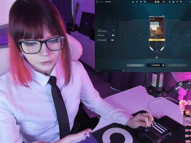 Yumi-Youkai live cam on BongaCams