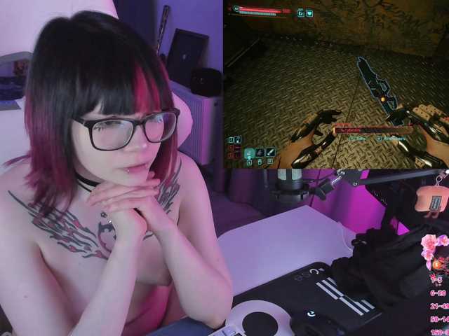 Yumi-Youkai live cam on BongaCams