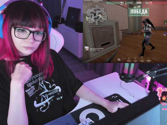 Yumi-Youkai live cam on BongaCams