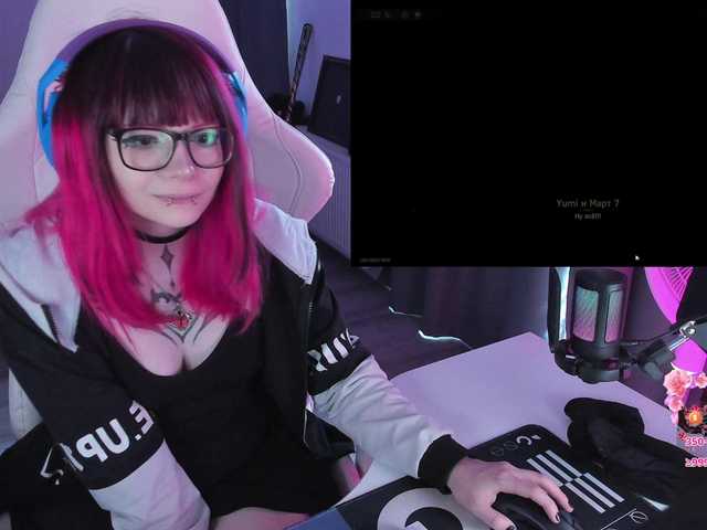 Yumi-Youkai live cam on BongaCams