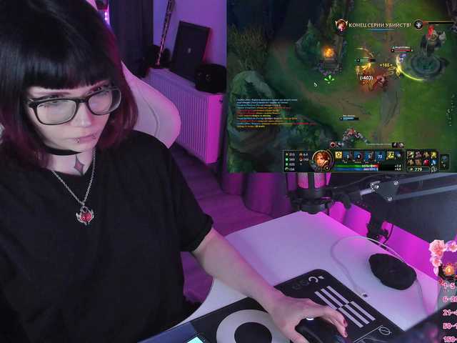 Yumi-Youkai live cam