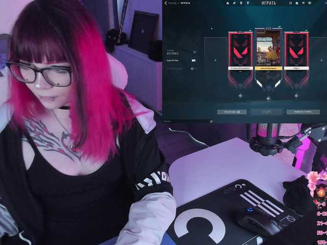 Yumi-Youkai live cam on BongaCams