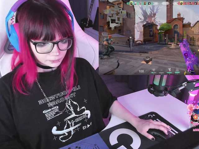 Yumi-Youkai live cam on BongaCams