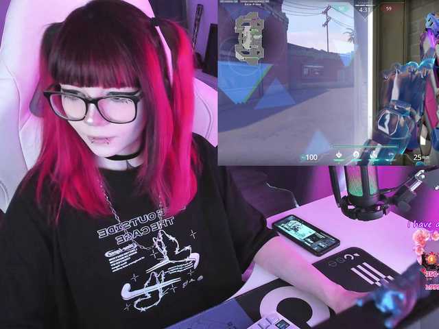 Yumi-Youkai live cam on BongaCams