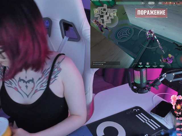 Yumi-Youkai live cam on BongaCams
