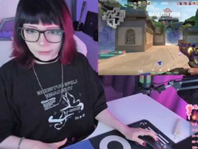 Yumi-Youkai live cam on BongaCams