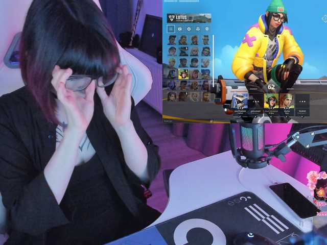 Yumi-Youkai live cam on BongaCams