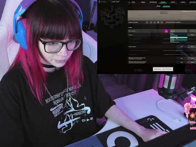 Yumi-Youkai live cam on BongaCams
