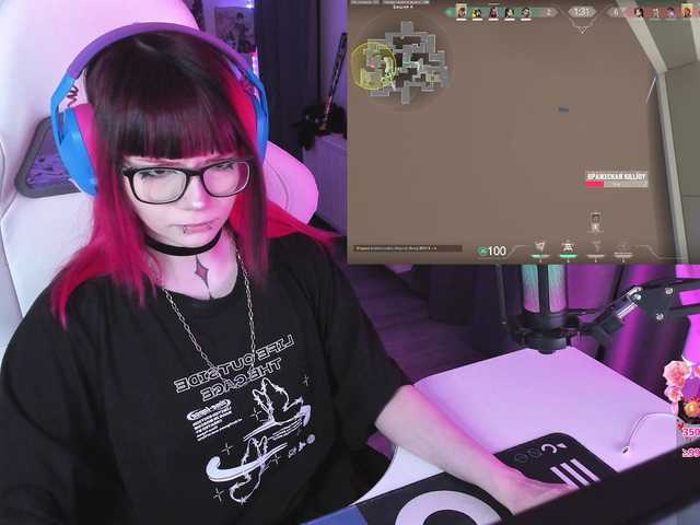 Yumi-Youkai live cam on BongaCams