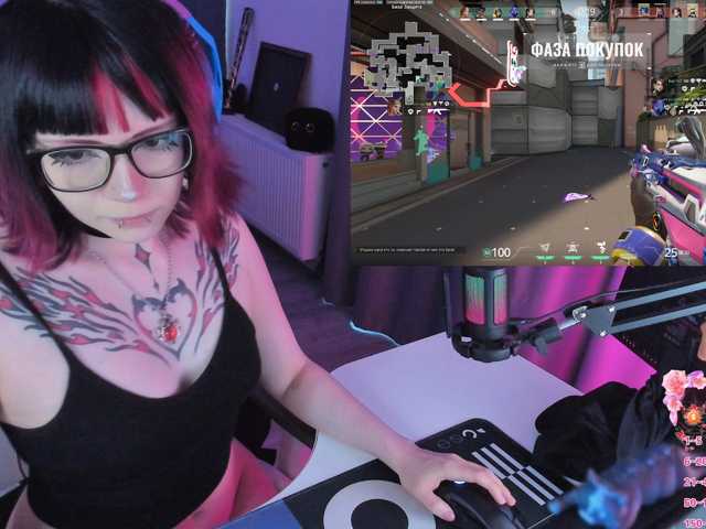 Yumi-Youkai live cam on BongaCams