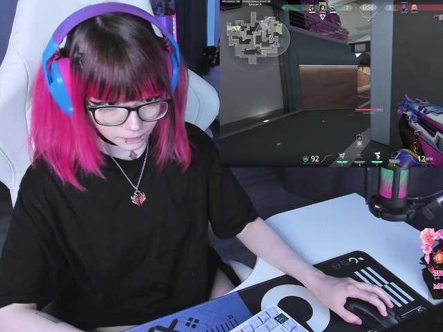 Yumi-Youkai live cam on BongaCams