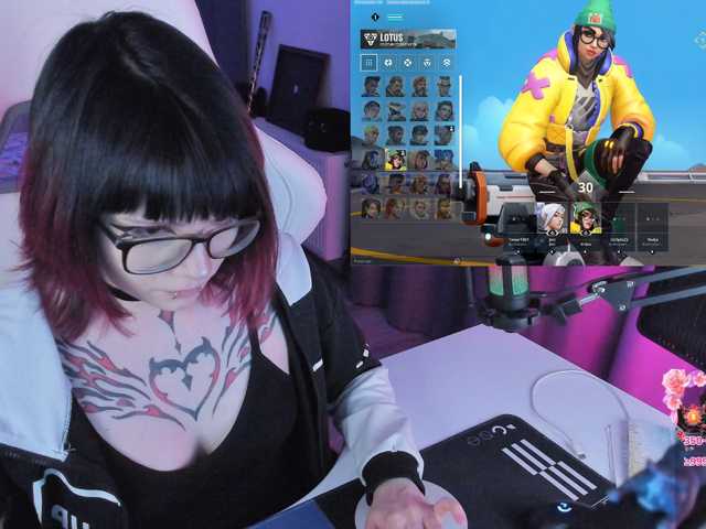Yumi-Youkai live cam on BongaCams