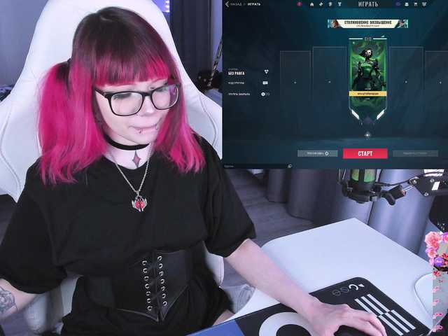 Yumi-Youkai live cam on BongaCams
