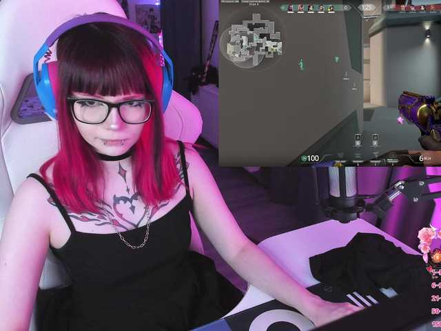 Yumi-Youkai live cam on BongaCams