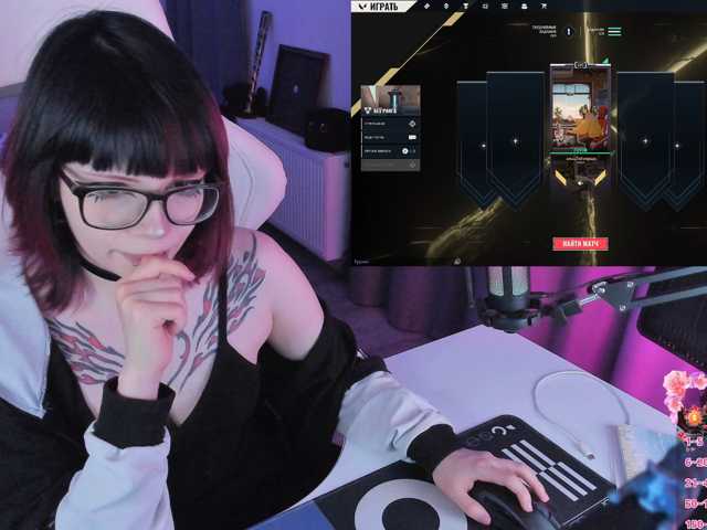 Yumi-Youkai live cam on BongaCams