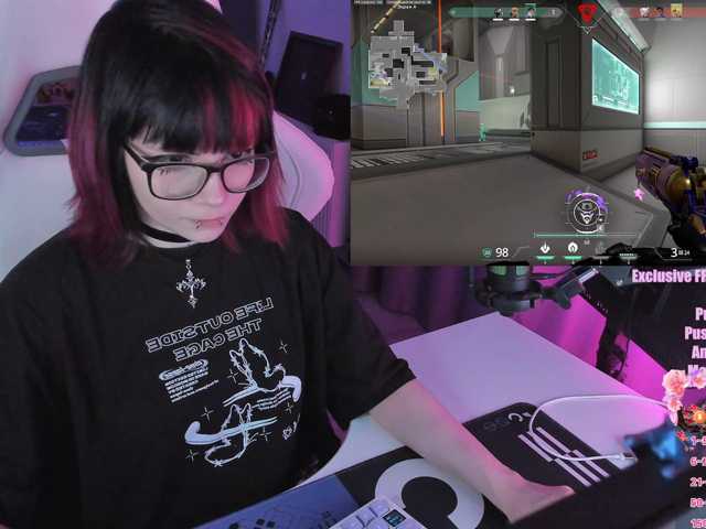 Yumi-Youkai live cam on BongaCams