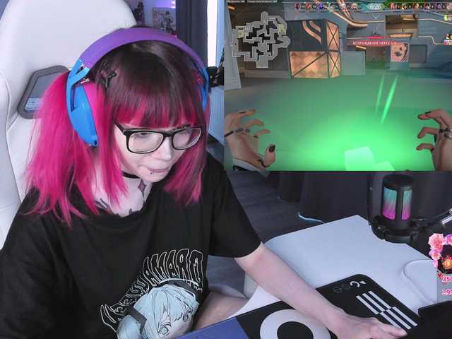Yumi-Youkai live cam on BongaCams