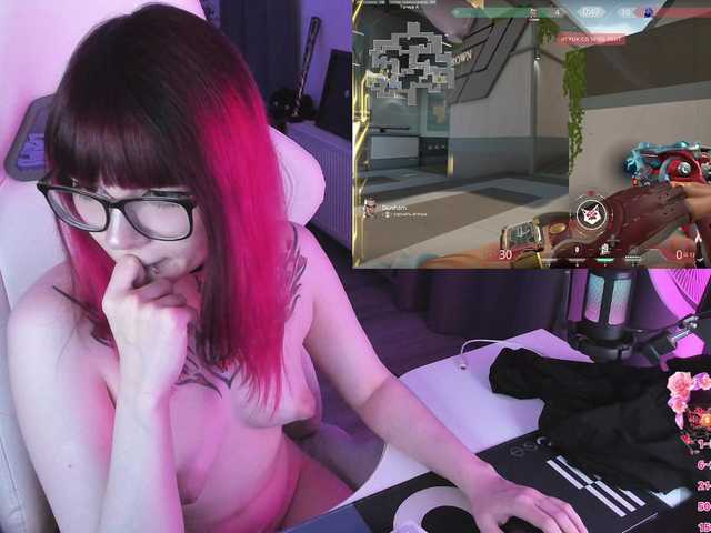 Yumi-Youkai live cam on BongaCams