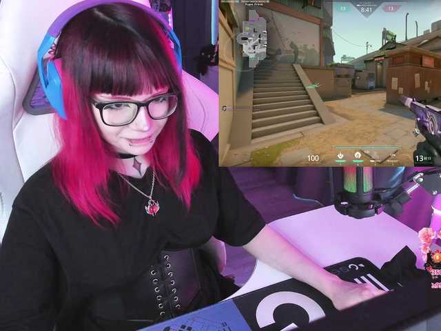 Yumi-Youkai live cam on BongaCams