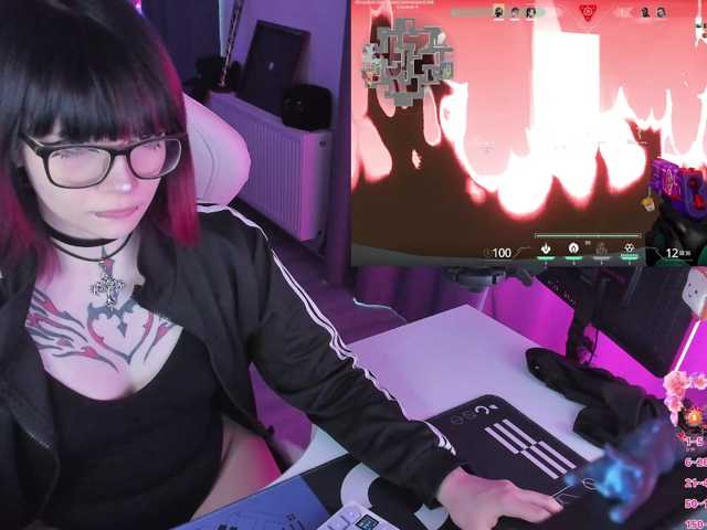 Yumi-Youkai live cam on BongaCams