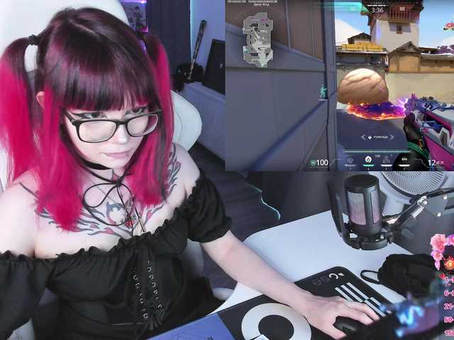 Yumi-Youkai live cam on BongaCams