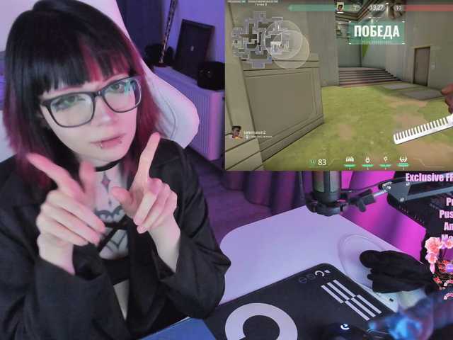 Yumi-Youkai live cam on BongaCams