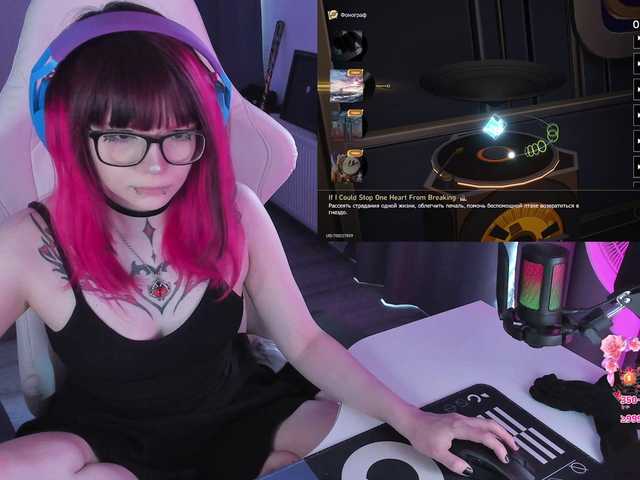 Yumi-Youkai live cam on BongaCams
