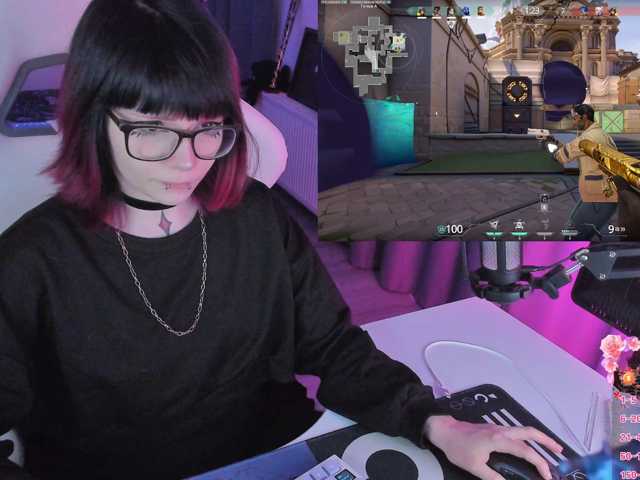 Yumi-Youkai live cam on BongaCams