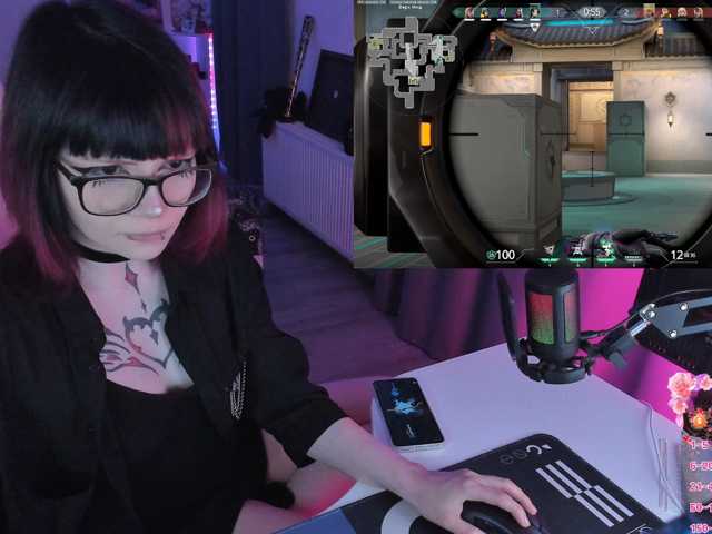Yumi-Youkai live cam on BongaCams